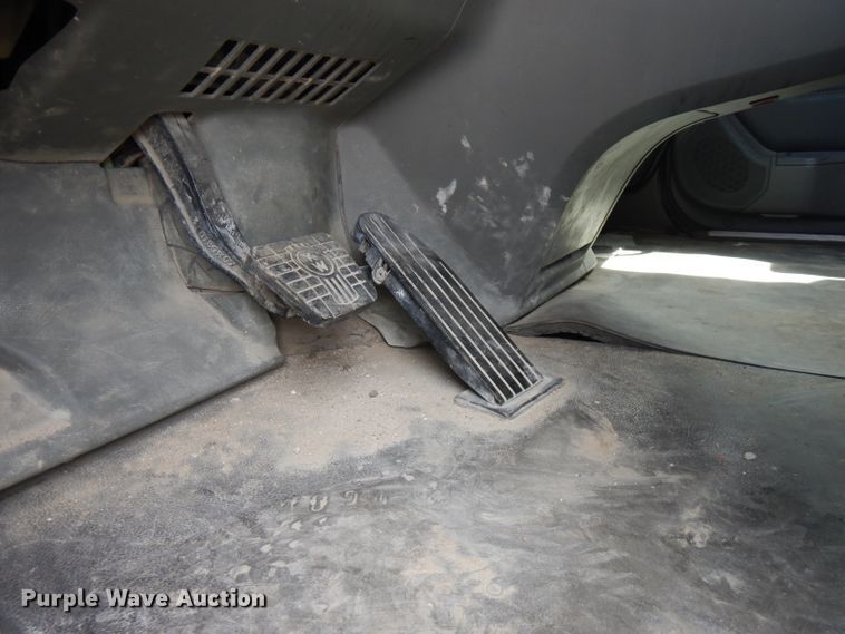 image for item FN9279 2016 Kenworth T680  semi truck