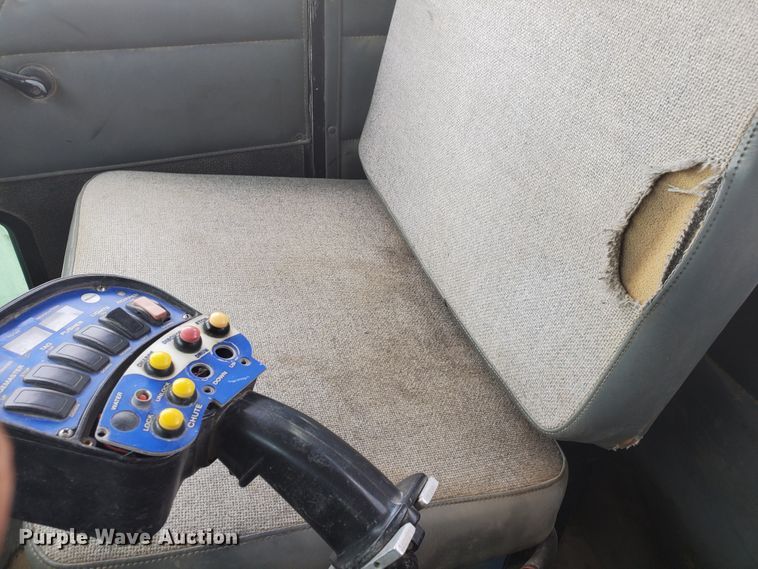 image for item GM9264 2000 Kenworth T800B  ready mix truck