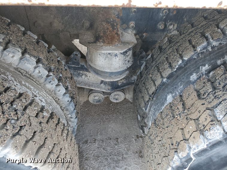 image for item GM9264 2000 Kenworth T800B  ready mix truck