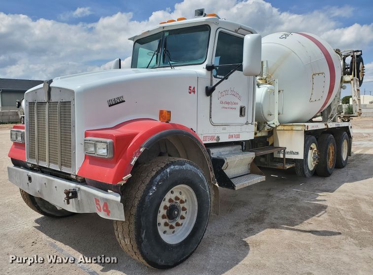 image for item GM9266 1999 Kenworth W900S  ready mix truck