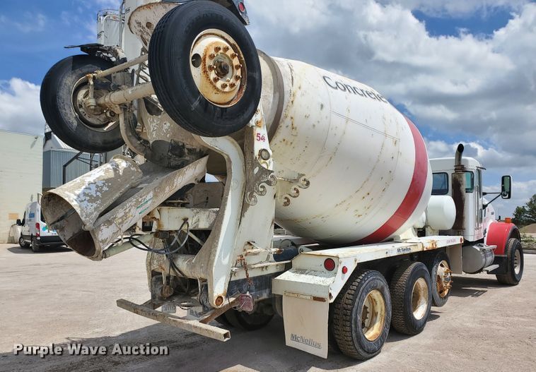 image for item GM9266 1999 Kenworth W900S  ready mix truck