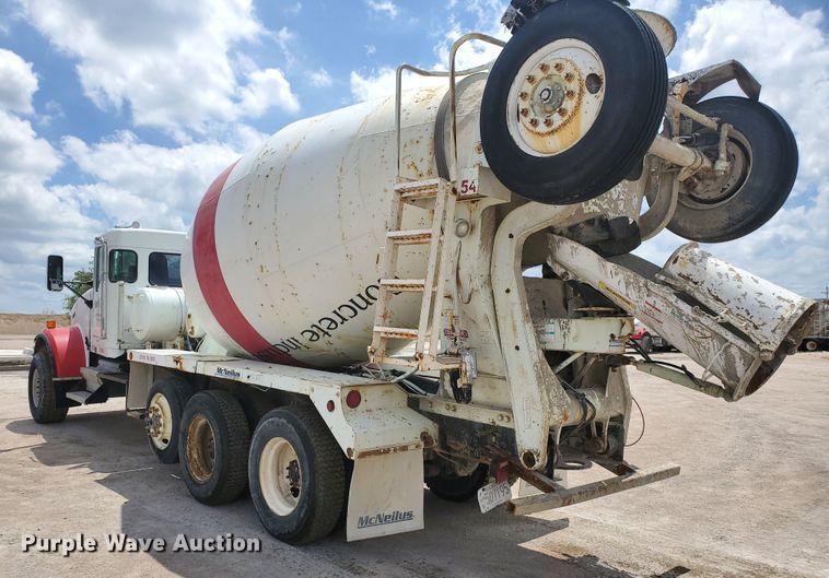 image for item GM9266 1999 Kenworth W900S  ready mix truck