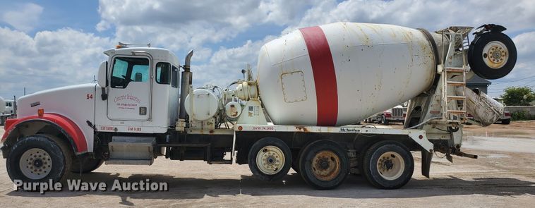 image for item GM9266 1999 Kenworth W900S  ready mix truck