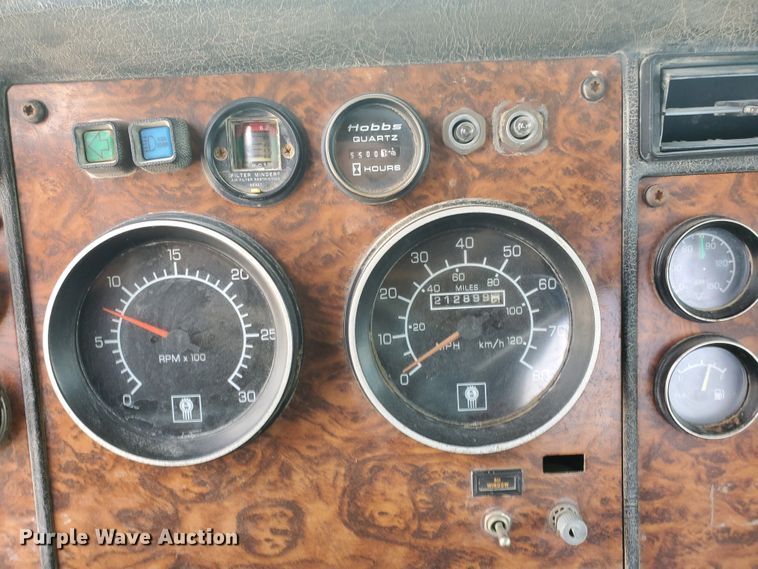 image for item GM9266 1999 Kenworth W900S  ready mix truck