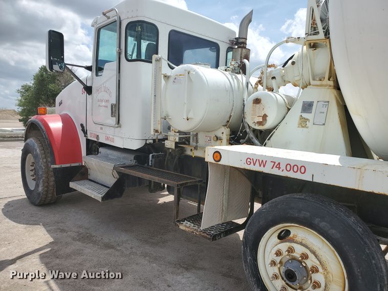 image for item GM9266 1999 Kenworth W900S  ready mix truck