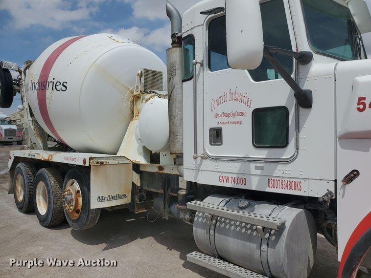 image for item GM9266 1999 Kenworth W900S  ready mix truck