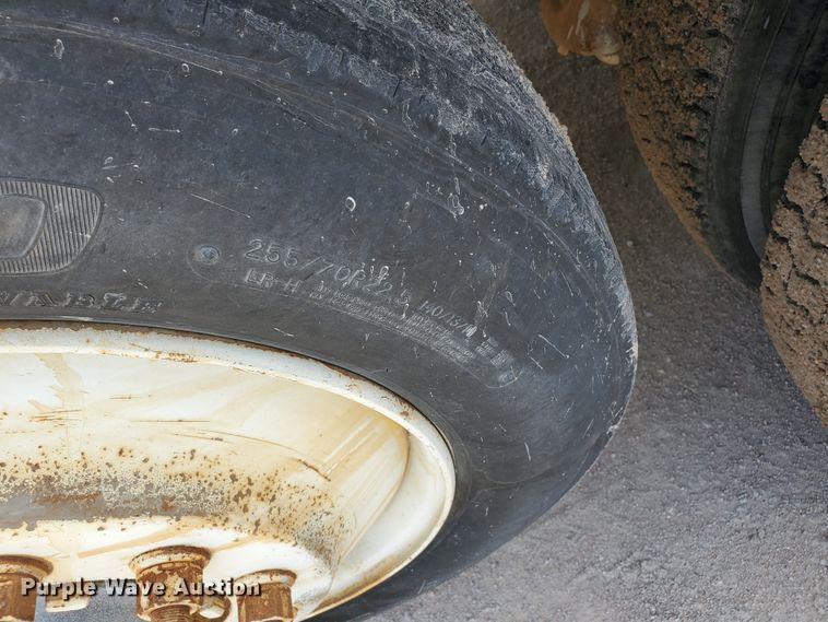 image for item GM9266 1999 Kenworth W900S  ready mix truck