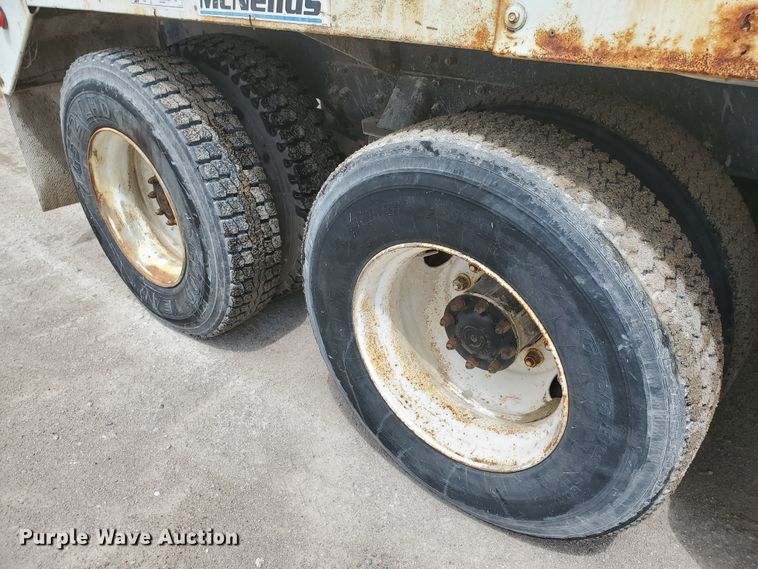 image for item GM9266 1999 Kenworth W900S  ready mix truck