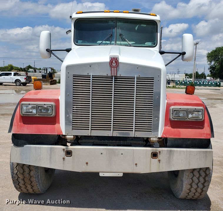 image for item GM9267 2007 Kenworth W900B  ready mix truck