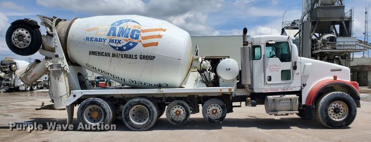 image for item GM9267 2007 Kenworth W900B  ready mix truck