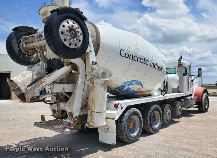 image for item GM9267 2007 Kenworth W900B  ready mix truck