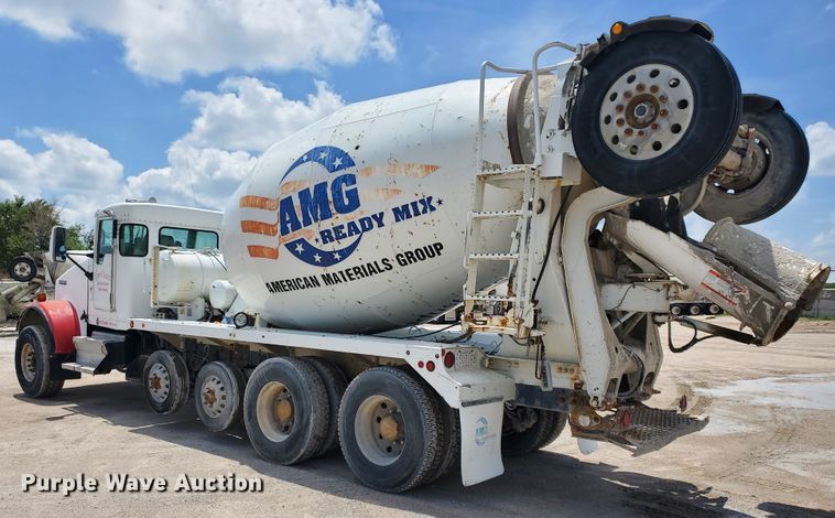 image for item GM9267 2007 Kenworth W900B  ready mix truck