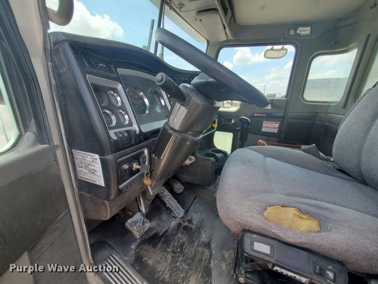 image for item GM9267 2007 Kenworth W900B  ready mix truck