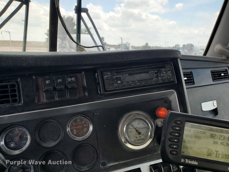 image for item GM9267 2007 Kenworth W900B  ready mix truck