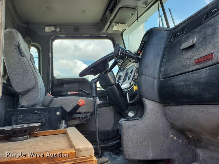 image for item GM9267 2007 Kenworth W900B  ready mix truck