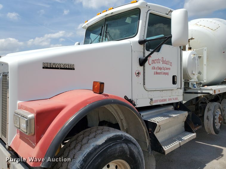 image for item GM9267 2007 Kenworth W900B  ready mix truck