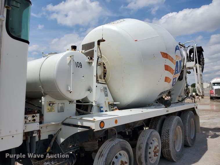 image for item GM9267 2007 Kenworth W900B  ready mix truck