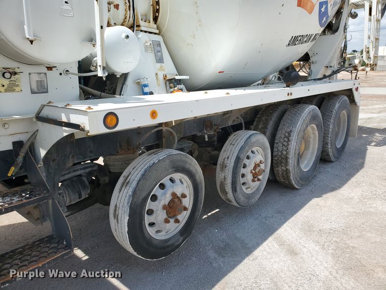 image for item GM9267 2007 Kenworth W900B  ready mix truck