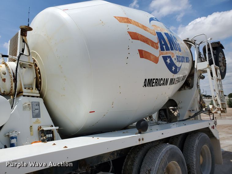 image for item GM9267 2007 Kenworth W900B  ready mix truck