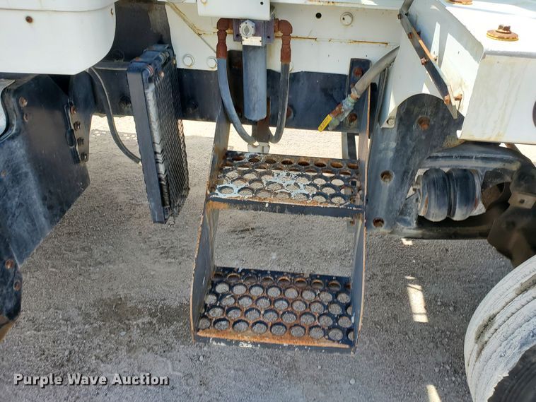 image for item GM9267 2007 Kenworth W900B  ready mix truck