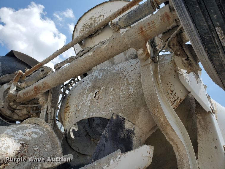 image for item GM9267 2007 Kenworth W900B  ready mix truck