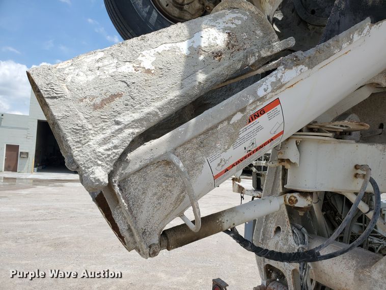 image for item GM9267 2007 Kenworth W900B  ready mix truck