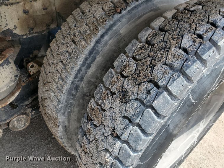 image for item GM9267 2007 Kenworth W900B  ready mix truck