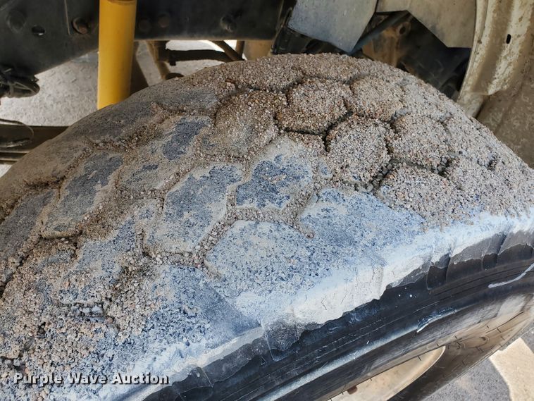 image for item GM9267 2007 Kenworth W900B  ready mix truck