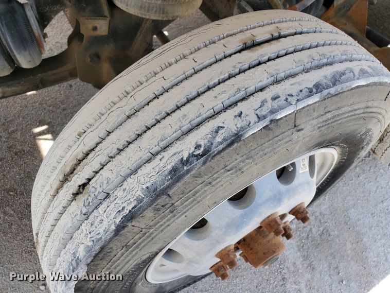 image for item GM9267 2007 Kenworth W900B  ready mix truck