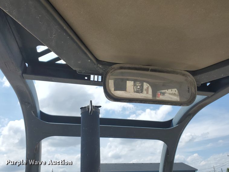 image for item GM9269 2006 John Deere 650J XLT  dozer