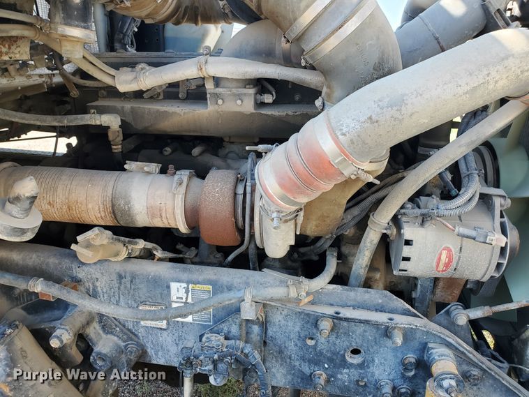 image for item GM9289 2001 Kenworth T800  ready mix truck