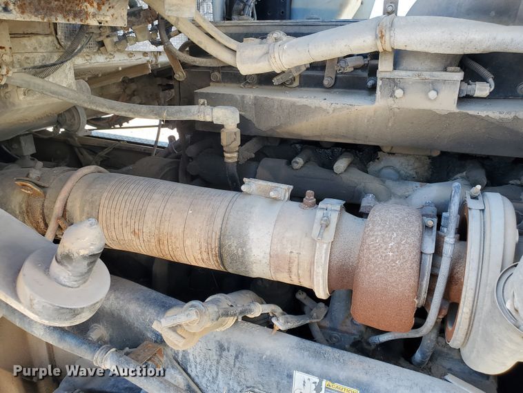 image for item GM9289 2001 Kenworth T800  ready mix truck