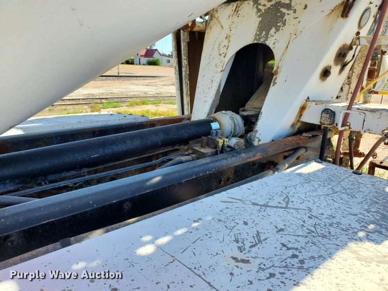 image for item GM9289 2001 Kenworth T800  ready mix truck