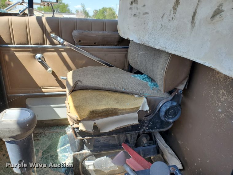 image for item GM9291 1988 Ford L9000 AeroMax  dump truck