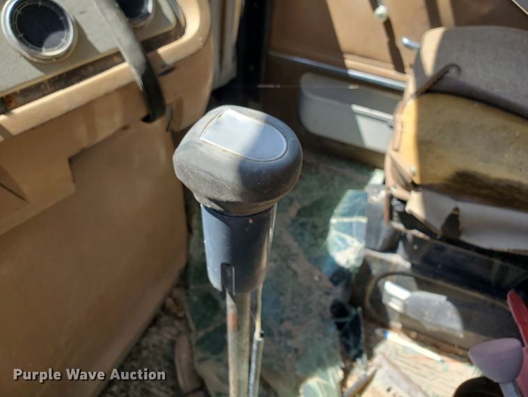 image for item GM9291 1988 Ford L9000 AeroMax  dump truck