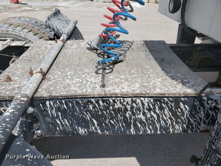 image for item GM9292 1989 Ford LTL9000  semi truck