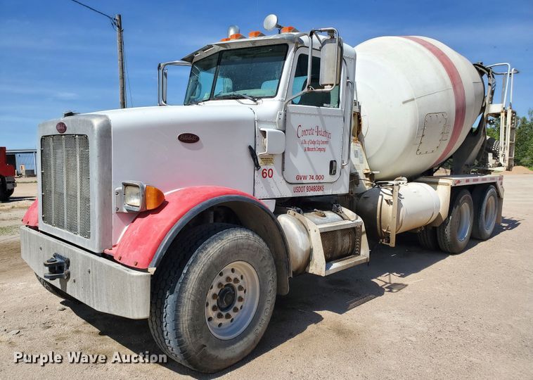 image for item GM9294 2008 Peterbilt 365  ready mix truck