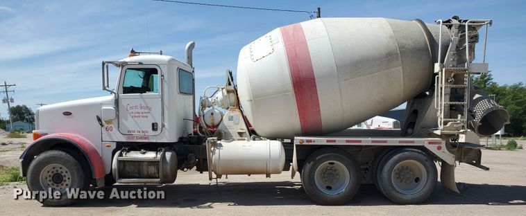 image for item GM9294 2008 Peterbilt 365  ready mix truck