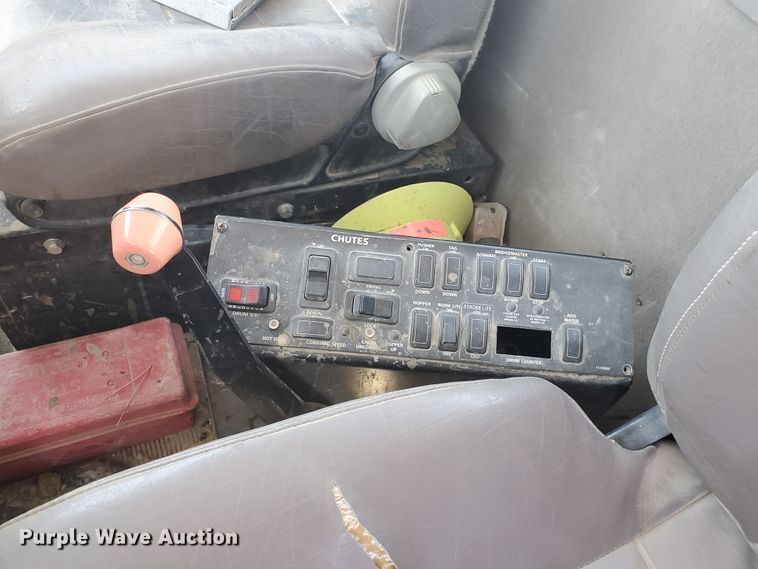 image for item GM9294 2008 Peterbilt 365  ready mix truck