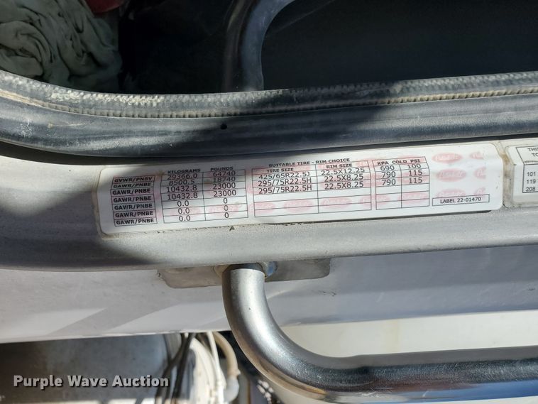 image for item GM9294 2008 Peterbilt 365  ready mix truck