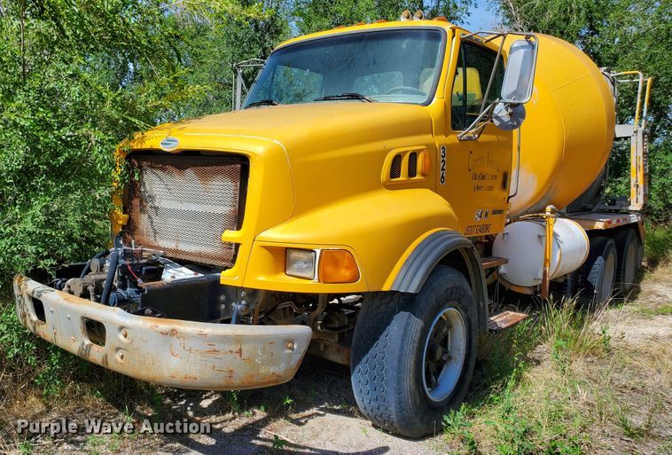 image for item GM9295 1999 Sterling L-Line  ready mix truck