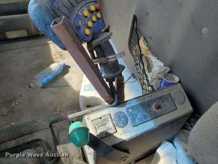 image for item GM9295 1999 Sterling L-Line  ready mix truck