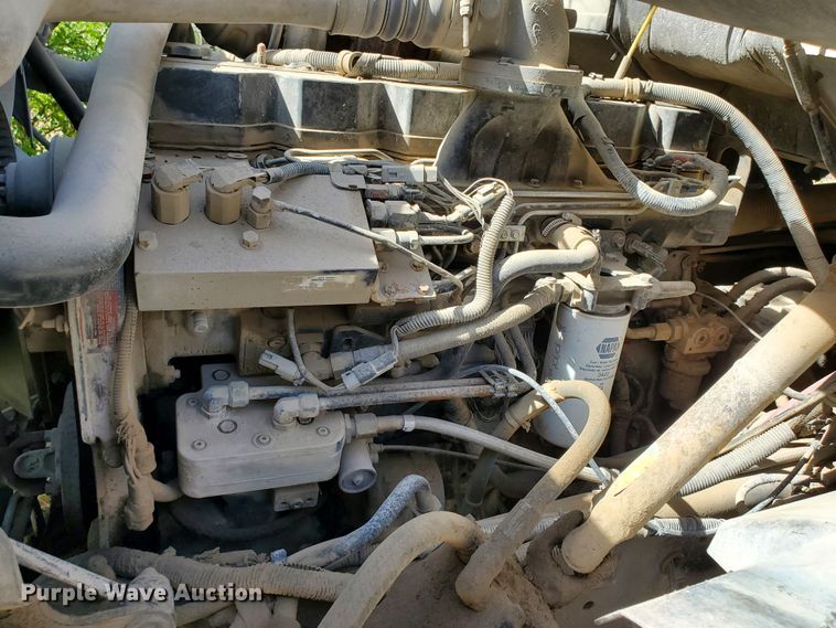 image for item GM9295 1999 Sterling L-Line  ready mix truck