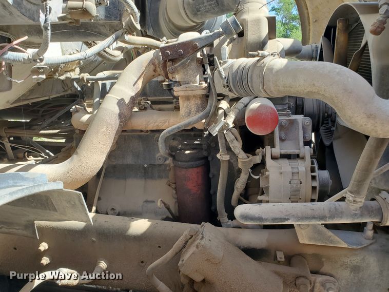 image for item GM9296 1998 Ford LT8000  ready mix truck