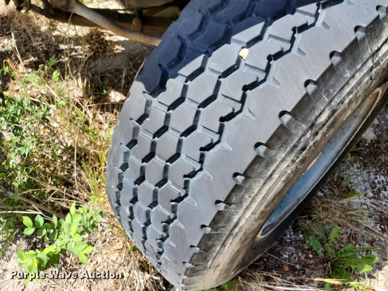 image for item GM9296 1998 Ford LT8000  ready mix truck