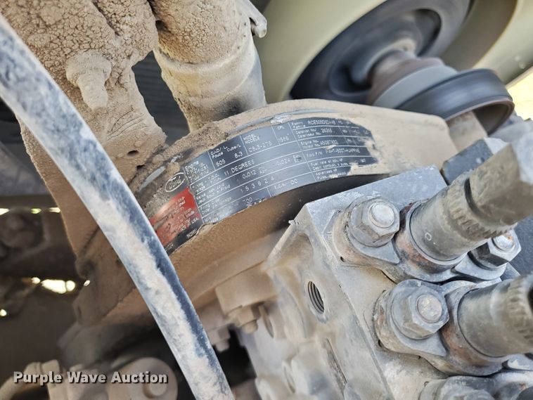 image for item GM9297 1995 Ford L8000  ready mix truck