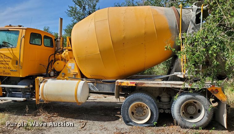 image for item GM9298 2005 Sterling L-Line  ready mix truck