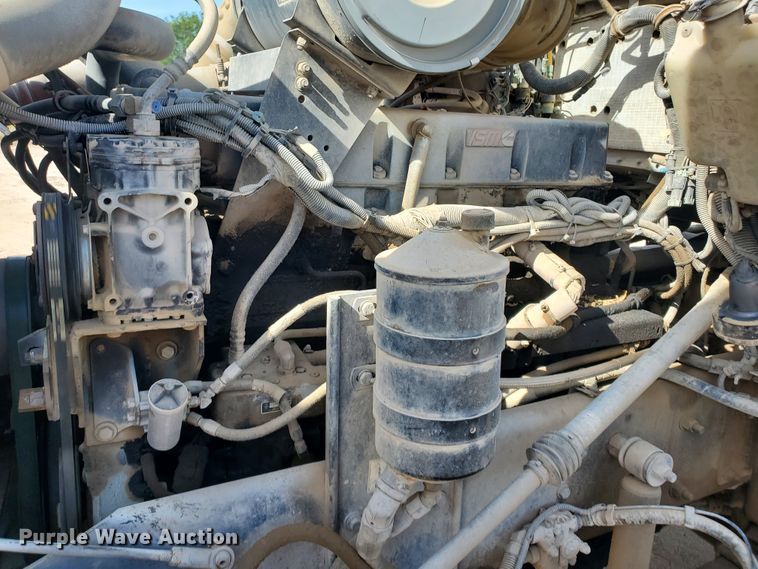 image for item GM9299 2003 Kenworth T800  ready mix truck