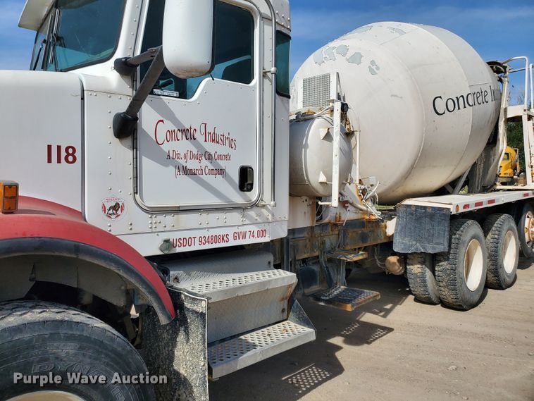 image for item GM9299 2003 Kenworth T800  ready mix truck