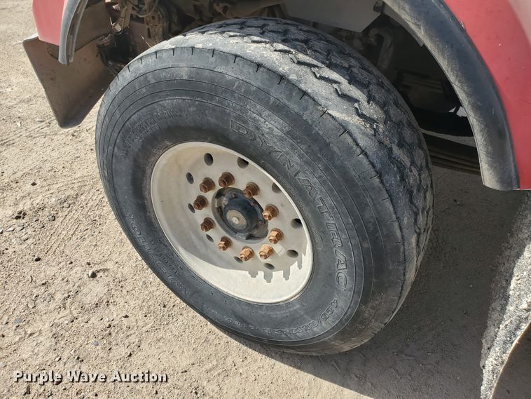 image for item GM9299 2003 Kenworth T800  ready mix truck